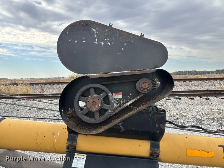 image for item EV3245 Convey-All TC-1070 conveyor