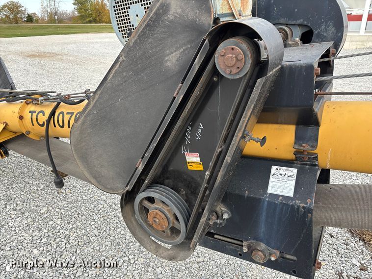 image for item EV3245 Convey-All TC-1070 conveyor