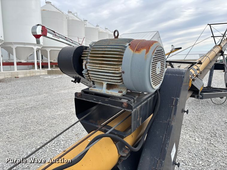 image for item EV3245 Convey-All TC-1070 conveyor