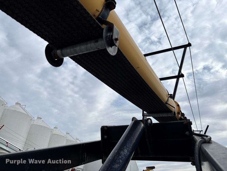 image for item EV3245 Convey-All TC-1070 conveyor