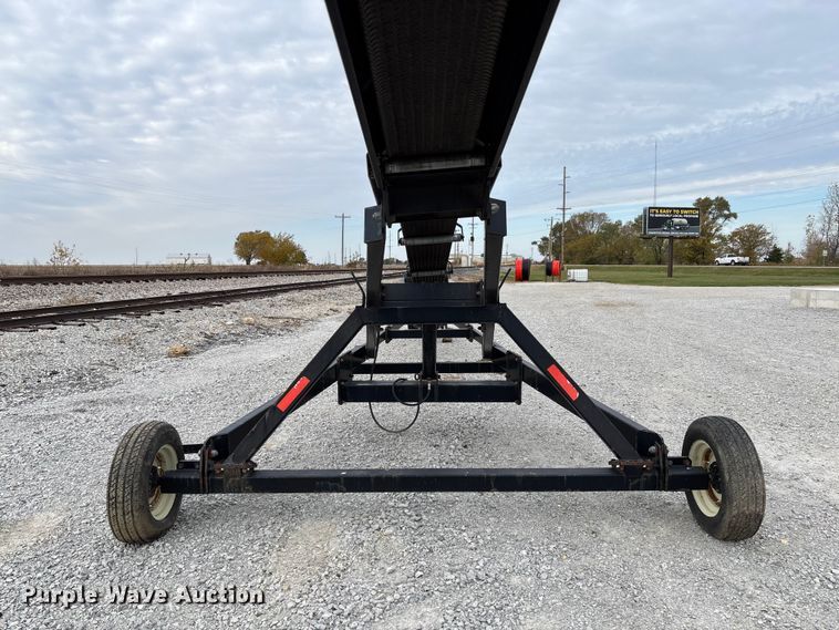 image for item EV3245 Convey-All TC-1070 conveyor