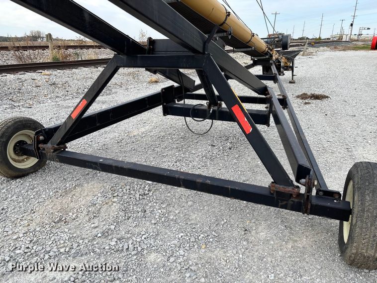 image for item EV3245 Convey-All TC-1070 conveyor