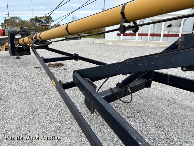 image for item EV3245 Convey-All TC-1070 conveyor