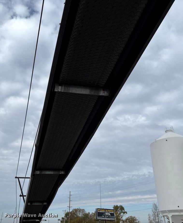 image for item EV3245 Convey-All TC-1070 conveyor