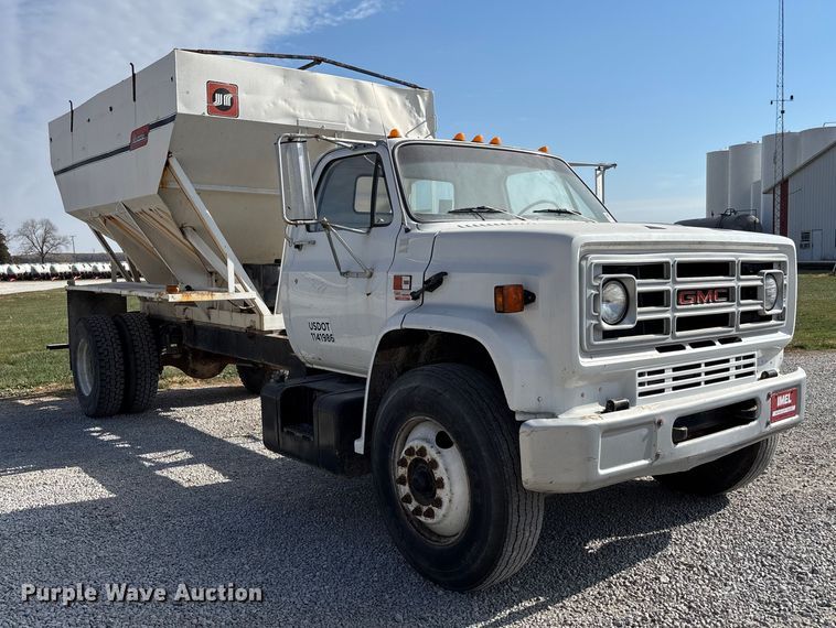 image for item EV3248 1988 GMC C7 fertilizer delivery truck