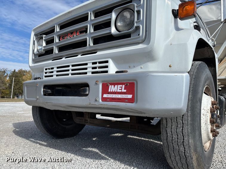 image for item EV3248 1988 GMC C7 fertilizer delivery truck