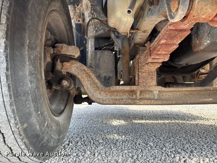 image for item EV3248 1988 GMC C7 fertilizer delivery truck