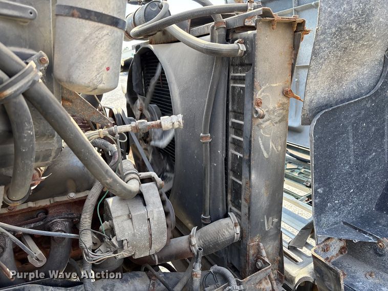 image for item EV3248 1988 GMC C7 fertilizer delivery truck