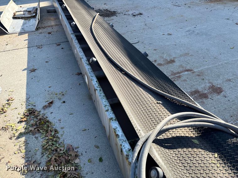 image for item EV3250 Doyle vertical fertilizer blender