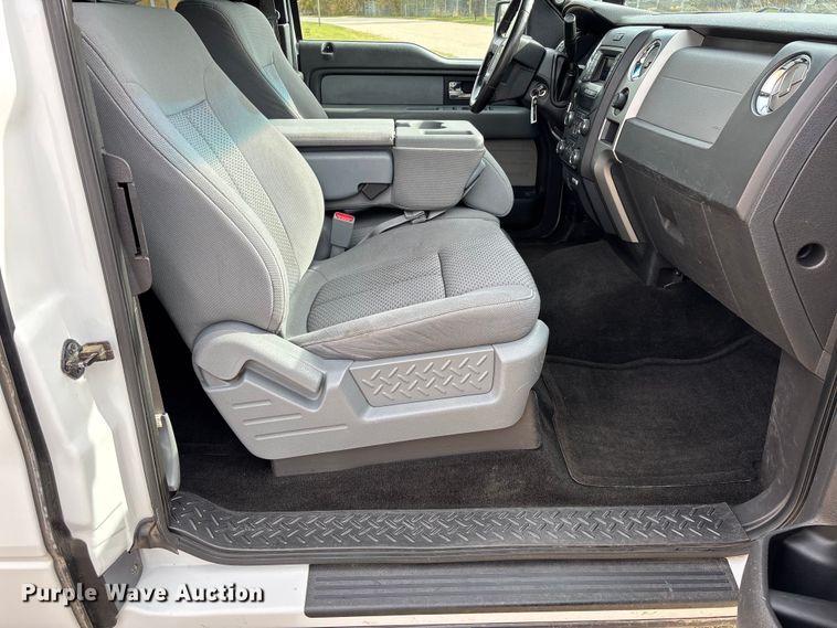 image for item EV3251 2013 Ford F150 SuperCab pickup truck