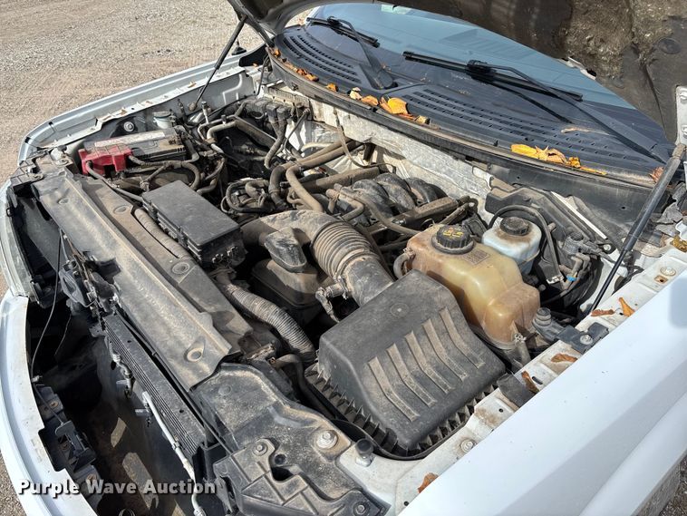 image for item EV3251 2013 Ford F150 SuperCab pickup truck