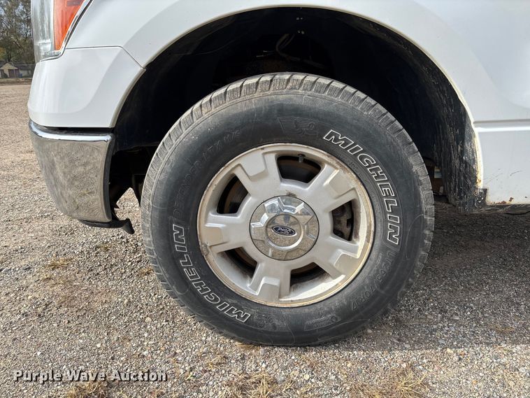 image for item EV3251 2013 Ford F150 SuperCab pickup truck