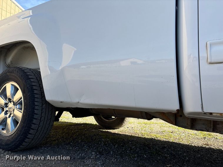 image for item EV3253 2012 GMC Sierra 1500 SLT Ext. Cab pickup truck