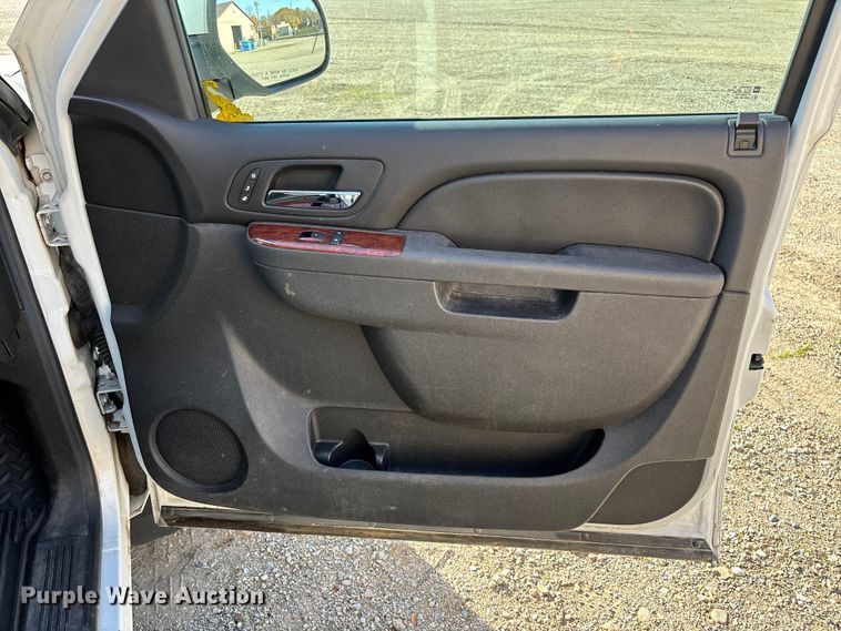 image for item EV3253 2012 GMC Sierra 1500 SLT Ext. Cab pickup truck