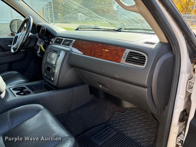 image for item EV3253 2012 GMC Sierra 1500 SLT Ext. Cab pickup truck