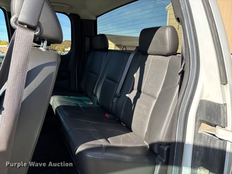 image for item EV3253 2012 GMC Sierra 1500 SLT Ext. Cab pickup truck