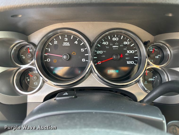 image for item EV3254 2011 Chevrolet Silverado 1500 LT Ext. Cab pickup truck