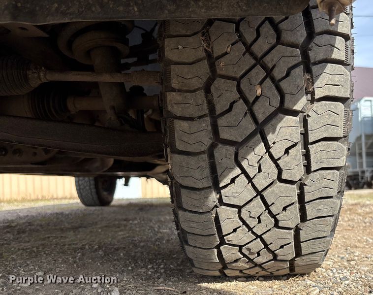 image for item EV3254 2011 Chevrolet Silverado 1500 LT Ext. Cab pickup truck