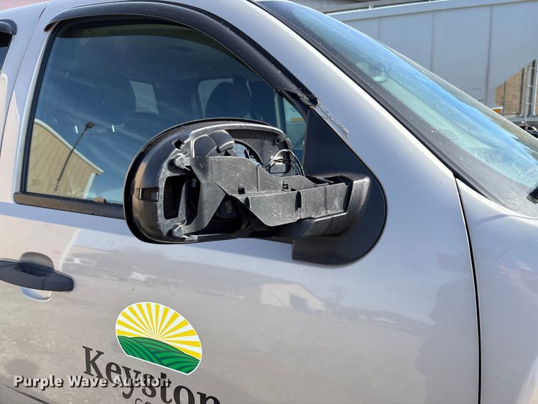 image for item EV3255 2009 Chevrolet Silverado 1500 Ext. Cab pickup truck