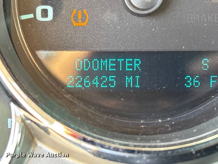 image for item EV3255 2009 Chevrolet Silverado 1500 Ext. Cab pickup truck