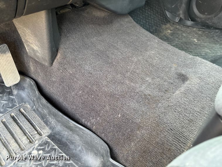 image for item EV3255 2009 Chevrolet Silverado 1500 Ext. Cab pickup truck