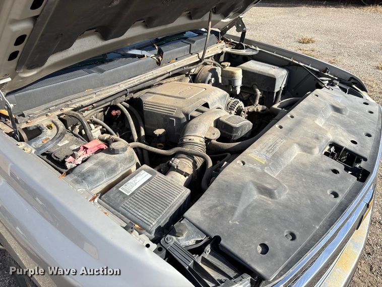 image for item EV3255 2009 Chevrolet Silverado 1500 Ext. Cab pickup truck