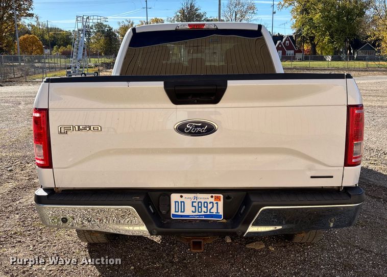 image for item EV3256 2016 Ford F150 SuperCab pickup truck