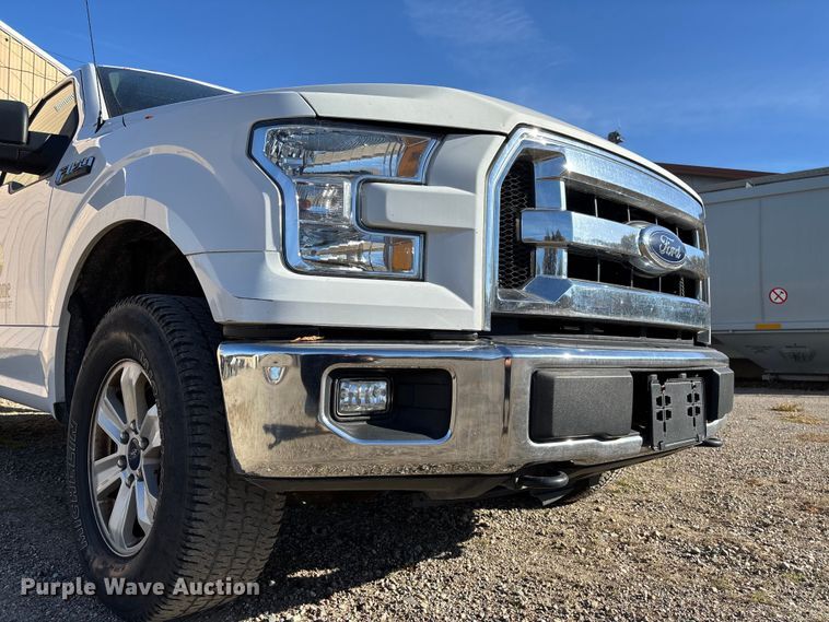 image for item EV3256 2016 Ford F150 SuperCab pickup truck