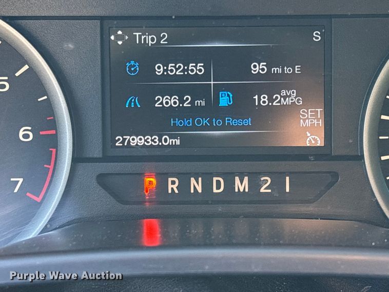 image for item EV3256 2016 Ford F150 SuperCab pickup truck