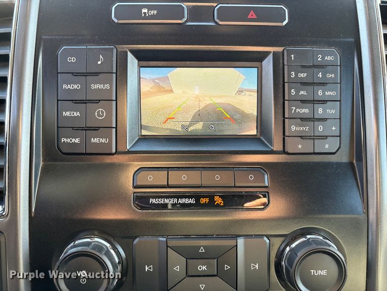 image for item EV3256 2016 Ford F150 SuperCab pickup truck