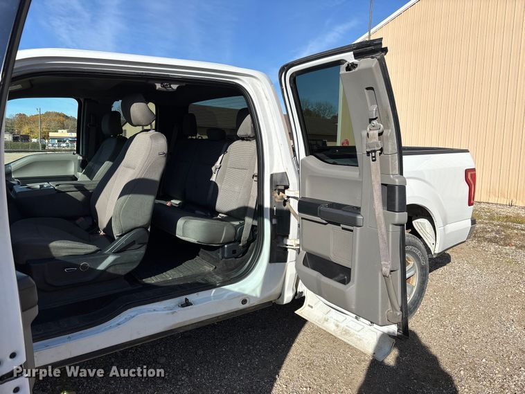 image for item EV3256 2016 Ford F150 SuperCab pickup truck