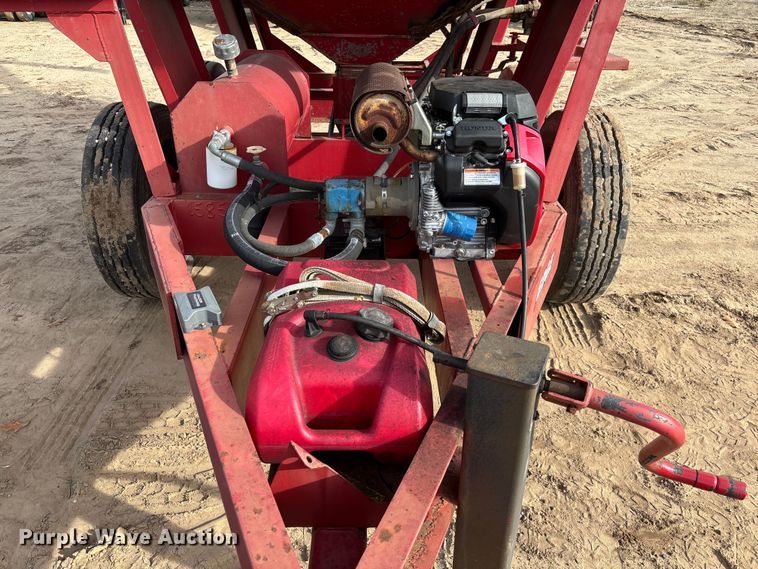 image for item EV3259 Chandler fertilizer tender