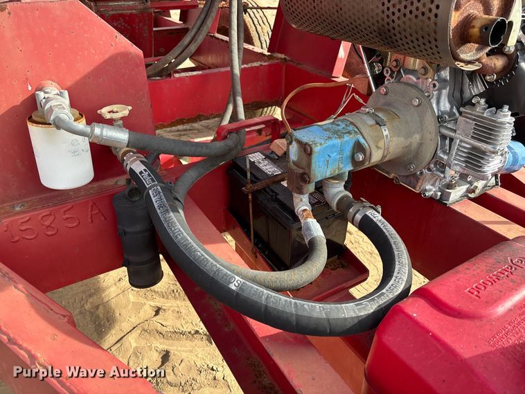 image for item EV3259 Chandler fertilizer tender