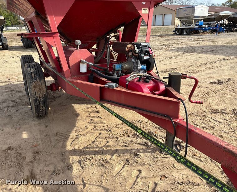 image for item EV3259 Chandler fertilizer tender