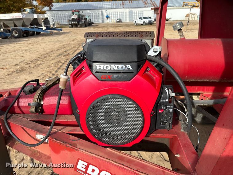 image for item EV3259 Chandler fertilizer tender