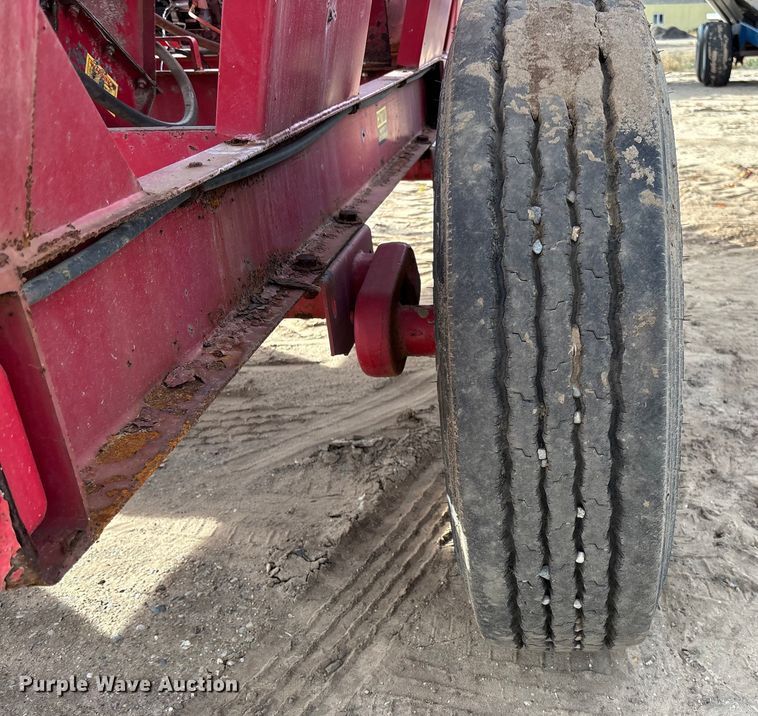 image for item EV3259 Chandler fertilizer tender