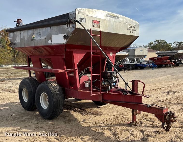image for item EV3260 Chandler fertilizer tender