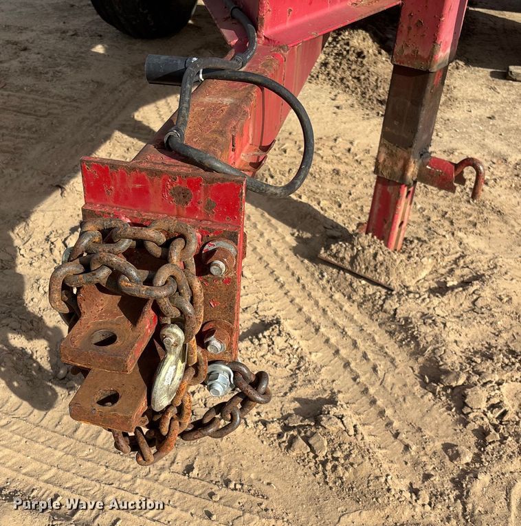 image for item EV3260 Chandler fertilizer tender