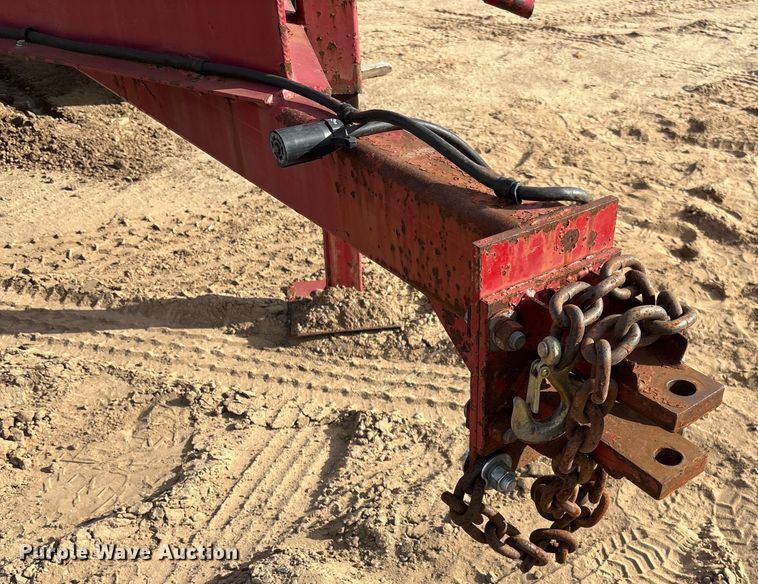 image for item EV3260 Chandler fertilizer tender