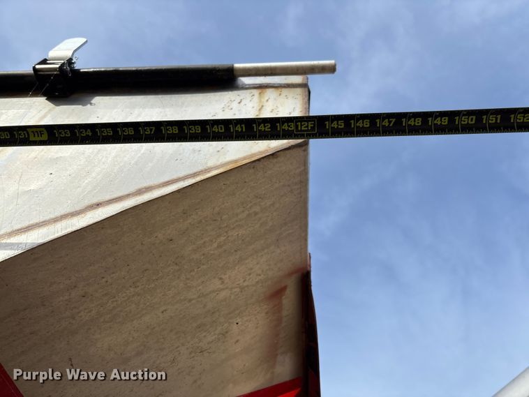 image for item EV3260 Chandler fertilizer tender