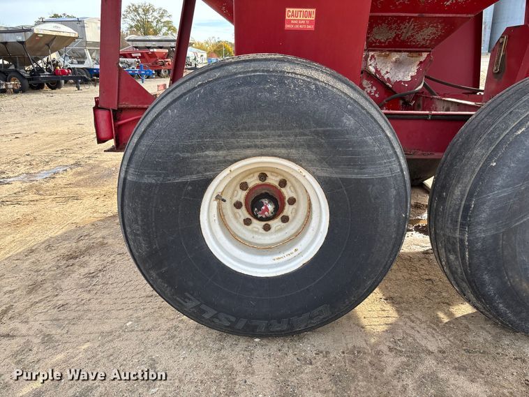 image for item EV3260 Chandler fertilizer tender