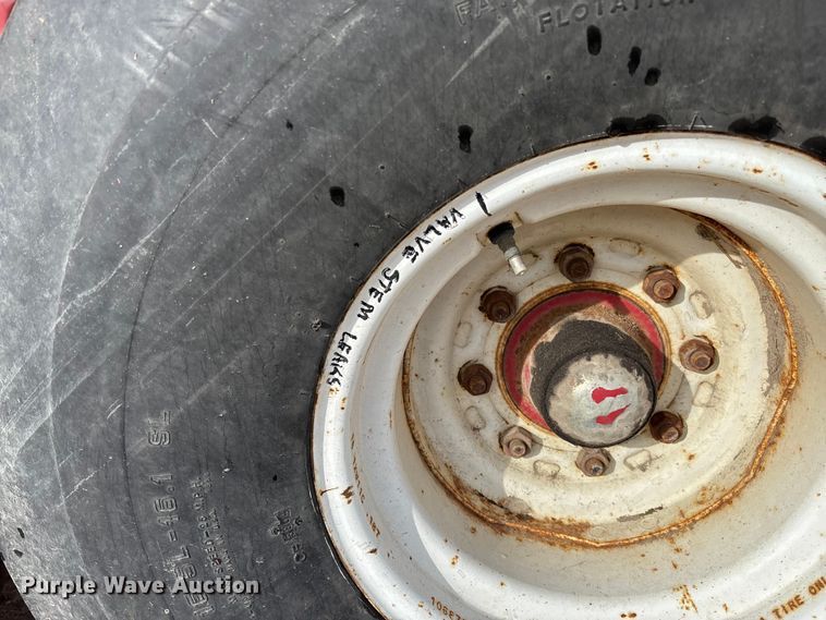 image for item EV3260 Chandler fertilizer tender