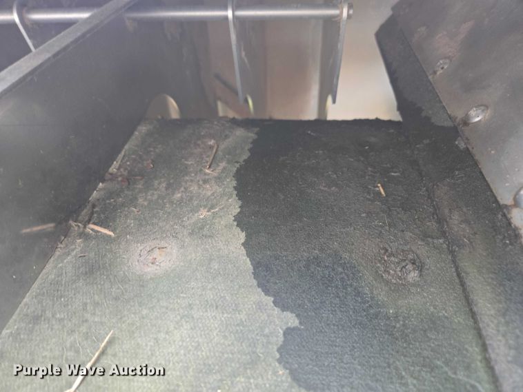 image for item EV4378 New Leader MultApplier-5 spreader bed hopper