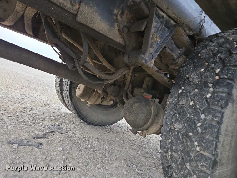 image for item EV4380 1986 International 1954 tank truck