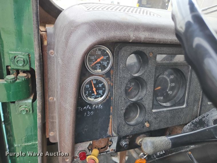 image for item EV4380 1986 International 1954 tank truck