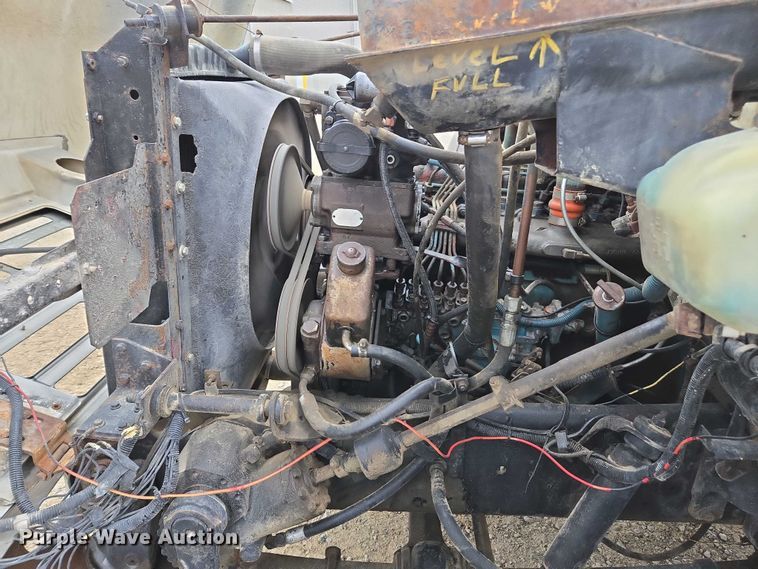 image for item EV4380 1986 International 1954 tank truck