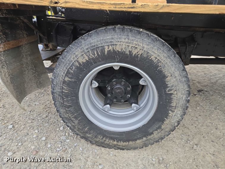 image for item EV4380 1986 International 1954 tank truck