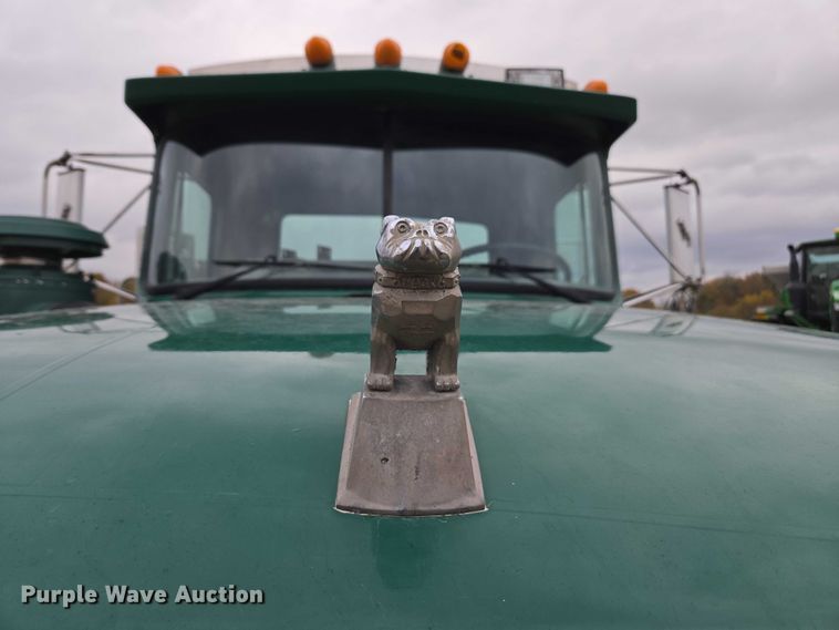 image for item EV4381 1997 Mack RD690S fertilizer delivery truck