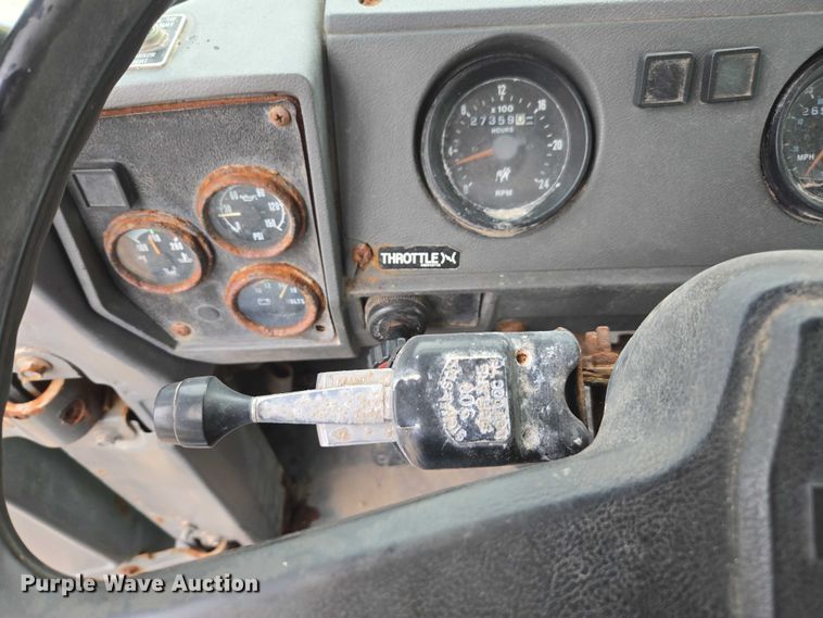 image for item EV4381 1997 Mack RD690S fertilizer delivery truck