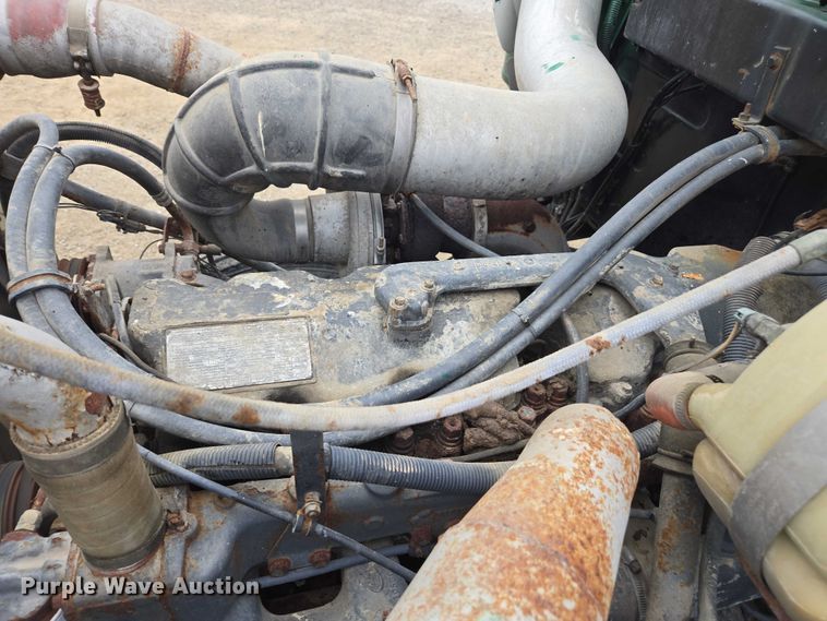 image for item EV4381 1997 Mack RD690S fertilizer delivery truck